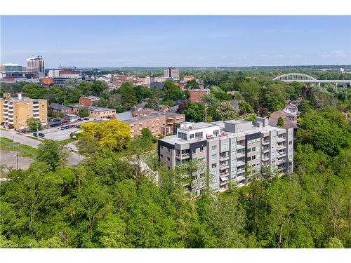 604-77 Yates Street, St. Catharines, ON - Outdoor With View