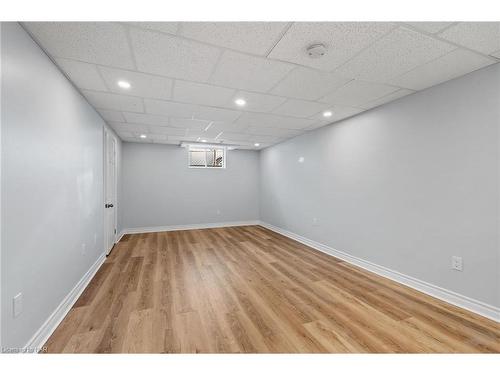 25 Sherbourne Street, St. Catharines, ON - Indoor Photo Showing Other Room