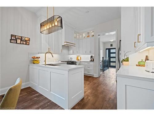 376 Concession 3Rd Road, St. Davids, ON - Indoor Photo Showing Kitchen