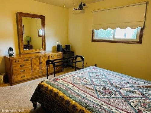 3284 Tramore Crescent, Niagara Falls, ON - Indoor Photo Showing Bedroom