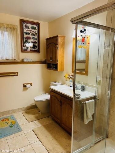 3284 Tramore Crescent, Niagara Falls, ON - Indoor Photo Showing Bathroom