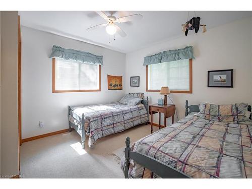 4479 Erie Road, Ridgeway, ON - Indoor Photo Showing Bedroom