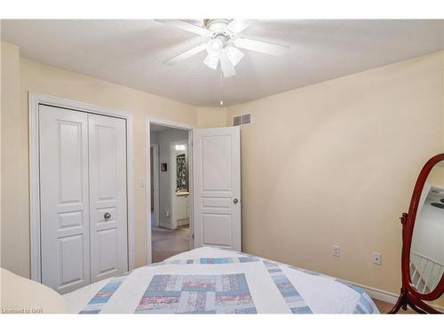 12 Flynn Court, St. Catharines, ON - Indoor Photo Showing Bedroom