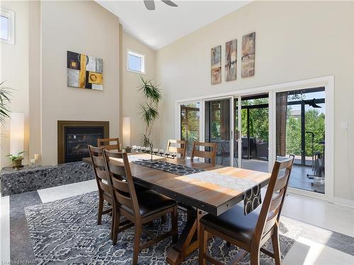 3535 Cardinal Drive, Niagara Falls, ON - Indoor Photo Showing Dining Room