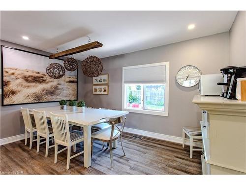 3732 Concord Avenue Avenue, Crystal Beach, ON - Indoor Photo Showing Dining Room