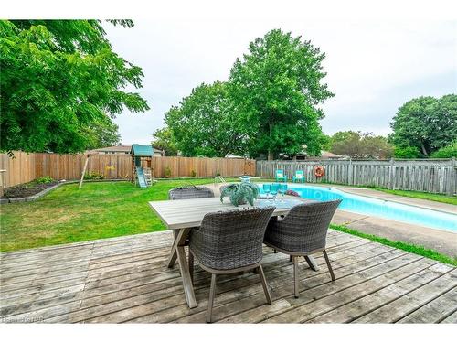 7 Royal Oak Drive, St. Catharines, ON - Outdoor With Deck Patio Veranda With Backyard