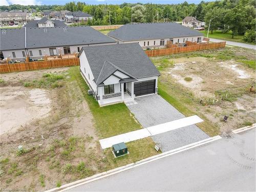 211 Sycamore Street, Welland, ON - Outdoor With Deck Patio Veranda