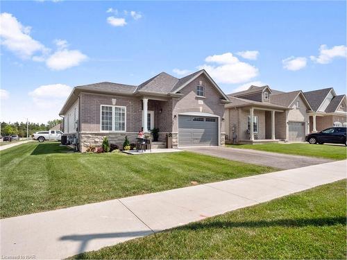 412 Hummel Crescent, Fort Erie, ON - Outdoor With Facade