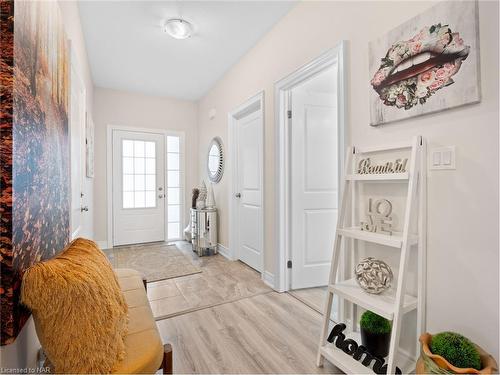 412 Hummel Crescent, Fort Erie, ON - Indoor Photo Showing Other Room