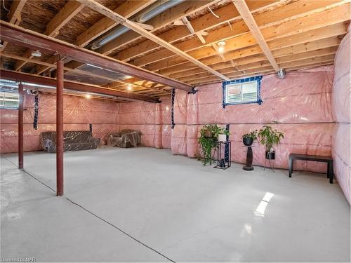 412 Hummel Crescent, Fort Erie, ON - Indoor Photo Showing Basement