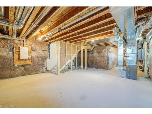 20 Brighton Lane, Thorold, ON - Indoor Photo Showing Basement