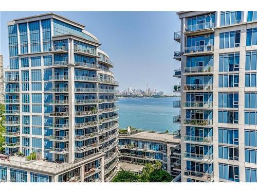 1211-2121 Lakeshore Boulevard W, Etobicoke, ON - Outdoor With Balcony