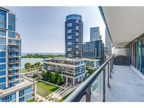 1211-2121 Lakeshore Boulevard W, Etobicoke, ON - Outdoor With Balcony