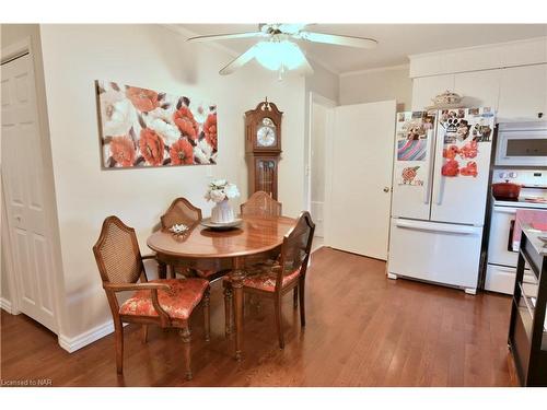 8 Henry Street, Niagara-On-The-Lake, ON - Indoor Photo Showing Dining Room