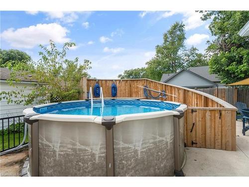 237 Cherryhill Blvd Boulevard S, Crystal Beach, ON - Outdoor With Above Ground Pool