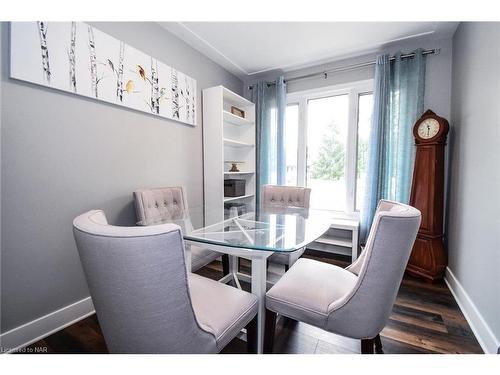 32 Duncan Drive, St. Catharines, ON - Indoor Photo Showing Dining Room