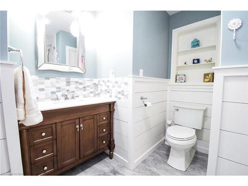 32 Duncan Drive, St. Catharines, ON - Indoor Photo Showing Bathroom