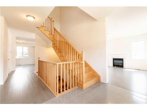 25 Oriole Crescent, Port Colborne, ON - Indoor Photo Showing Other Room With Fireplace