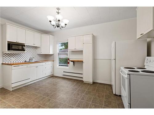 88 York Street, St. Catharines, ON - Indoor Photo Showing Kitchen