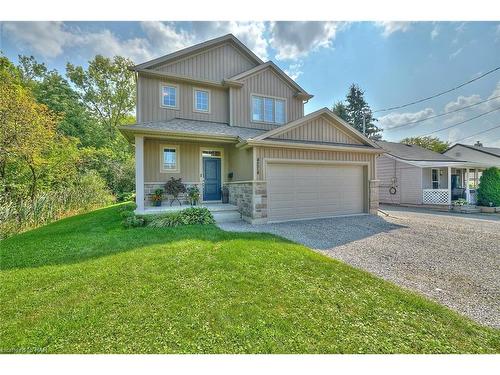 4274 Sixth Avenue, Niagara Falls, ON - Outdoor With Deck Patio Veranda With Facade