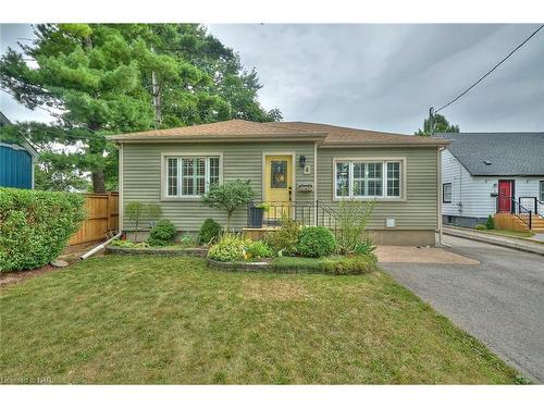 4 Melba Road, St. Catharines, ON - Outdoor