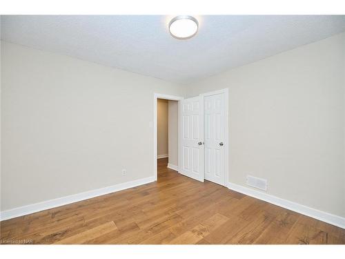 4 Melba Road, St. Catharines, ON - Indoor Photo Showing Other Room