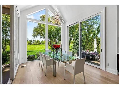 747 Green Street, Niagara-On-The-Lake, ON - Indoor Photo Showing Dining Room