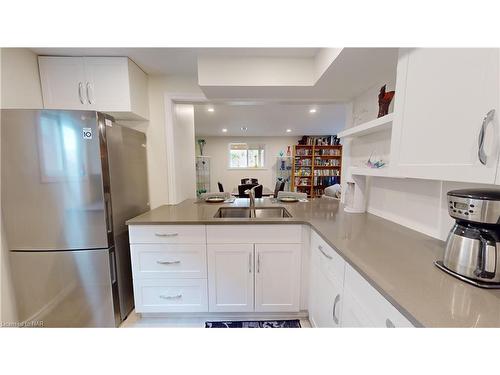 84 Ziraldo Road, St. Catharines, ON - Indoor Photo Showing Kitchen With Double Sink