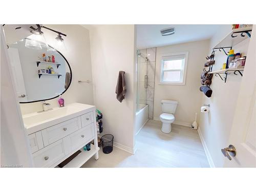 84 Ziraldo Road, St. Catharines, ON - Indoor Photo Showing Bathroom