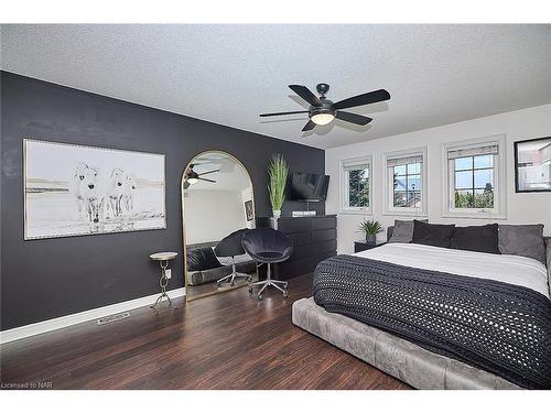 68 Welstead Drive, St. Catharines, ON - Indoor Photo Showing Bedroom