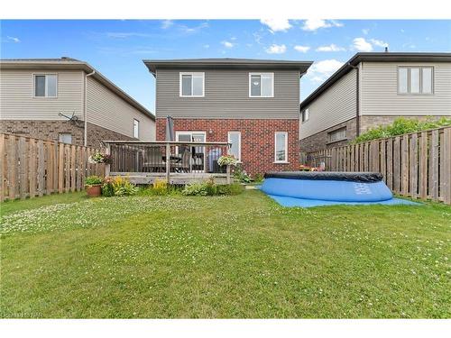 7084 Optimist Lane, Niagara Falls, ON - Outdoor With Above Ground Pool With Deck Patio Veranda With Exterior