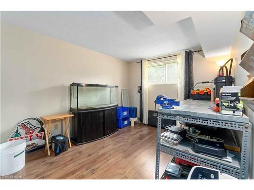 86 Leaside Drive, Welland, ON - Indoor