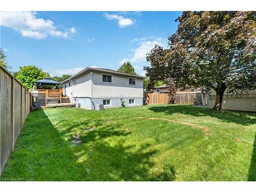 86 Leaside Drive, Welland, ON - Outdoor With Backyard