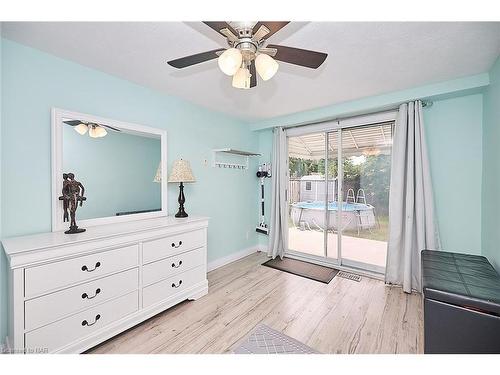 136 Rockwood Avenue, St. Catharines, ON - Indoor Photo Showing Bedroom