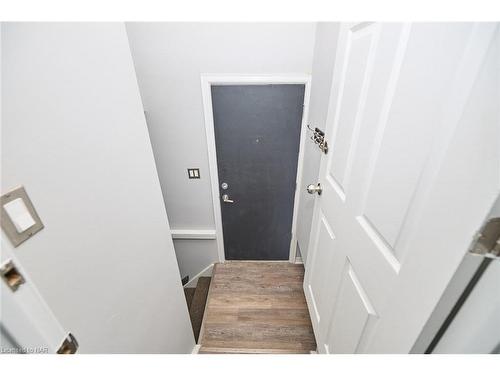 65 Wakelin Terrace, St. Catharines, ON - Indoor Photo Showing Other Room