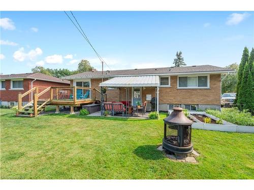 8848 Banting Street, Niagara Falls, ON - Outdoor