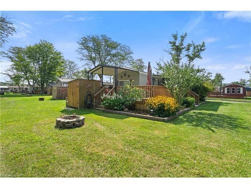 346-1501 8 Line, Niagara-On-The-Lake, ON - Outdoor With Backyard