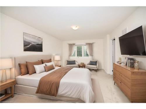 7739 Dockweed Drive Drive, Niagara Falls, ON - Indoor Photo Showing Bedroom