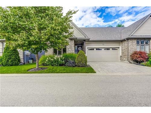 8 Cobblestone Drive, Niagara-On-The-Lake, ON - Outdoor