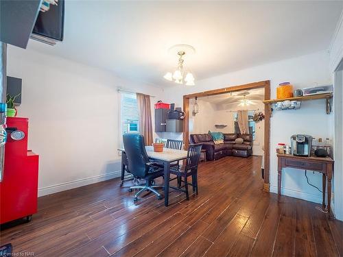 45 Wellington Street N, Thorold, ON - Indoor Photo Showing Dining Room