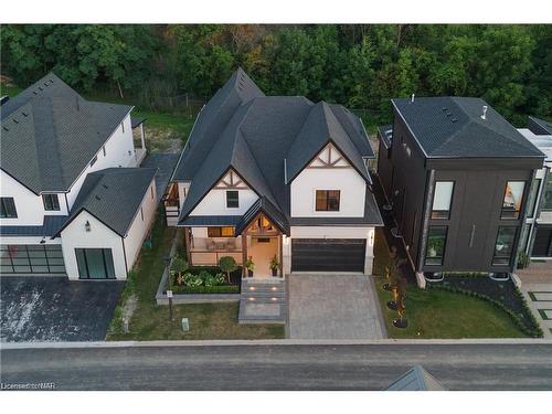 15 Fedorkow Lane, St. Davids, ON - Outdoor With Facade