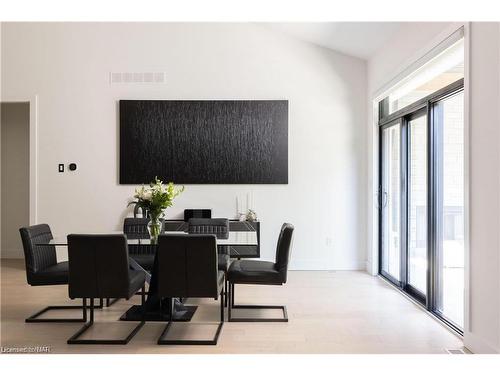 15 Fedorkow Lane, St. Davids, ON - Indoor Photo Showing Dining Room