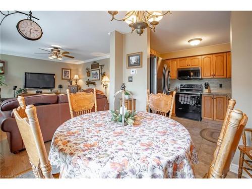 20 Robertson Road, Niagara-On-The-Lake, ON - Indoor Photo Showing Dining Room