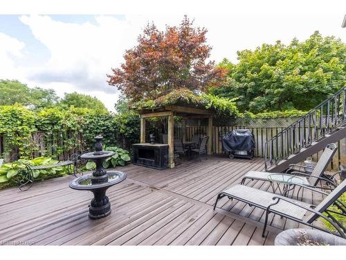 2234 Stonehaven Avenue, Niagara Falls, ON - Outdoor With Deck Patio Veranda