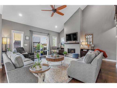 101 Silverwood Avenue, Welland, ON - Indoor Photo Showing Living Room With Fireplace