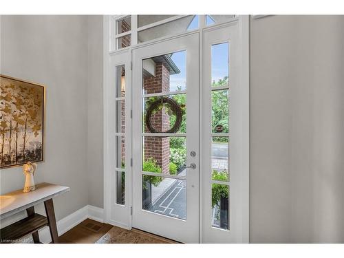 2 Cottage Street, Niagara-On-The-Lake, ON - Indoor Photo Showing Other Room