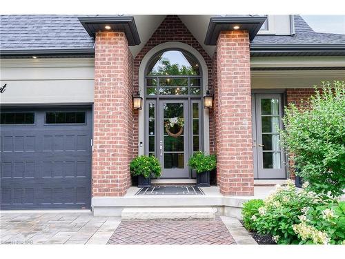 2 Cottage Street, Niagara-On-The-Lake, ON - Outdoor With Facade