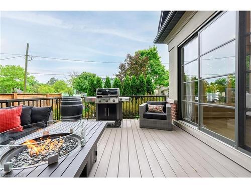 2 Cottage Street, Niagara-On-The-Lake, ON - Outdoor With Deck Patio Veranda With Exterior