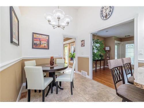 3660 Hazel Street, Ridgeway, ON - Indoor Photo Showing Dining Room