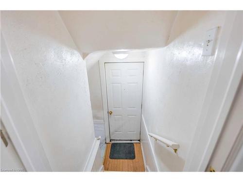 5371 Huron Street, Niagara Falls, ON - Indoor Photo Showing Other Room